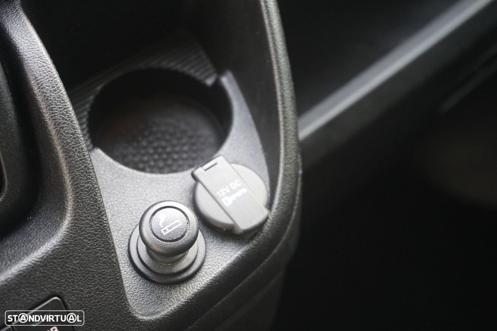 Citroën Jumper 2.2 BlueHDi 35 L3H2 Fibrada - 18