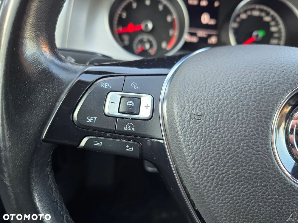 Volkswagen Golf 1.4 TSI BlueMotion Technology DSG Comfortline - 17