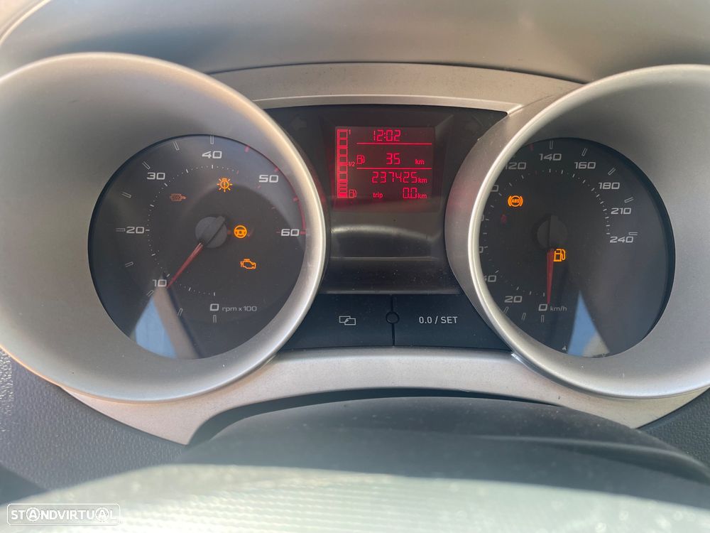 SEAT Ibiza 1.9 TDi Style DPF - 6