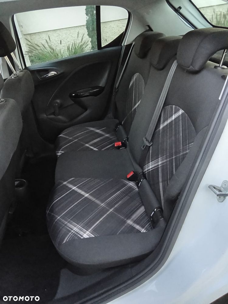Opel Corsa - 25