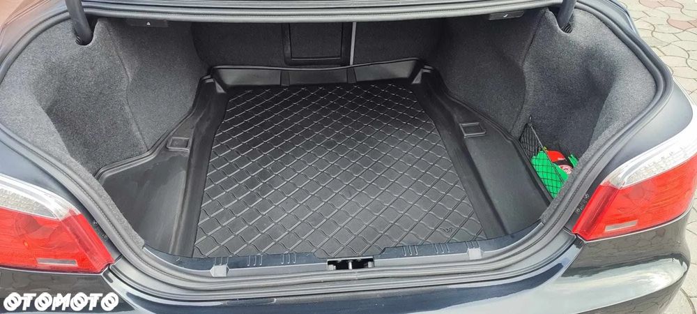 BMW Seria 5 520i Edition Lifestyle - 14