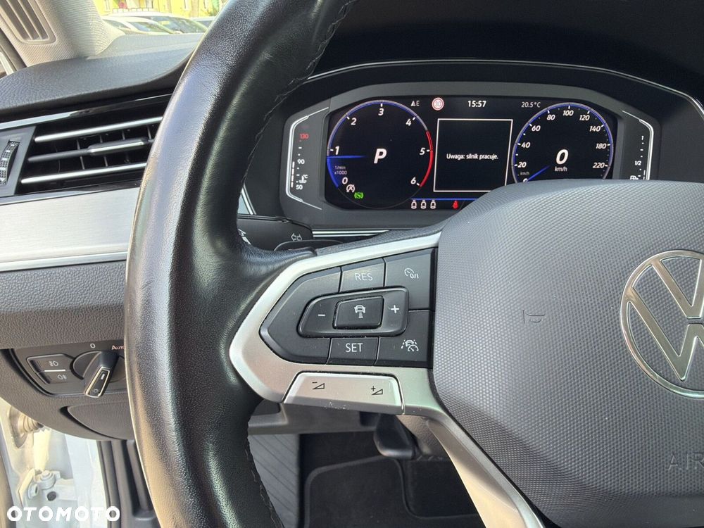 Volkswagen Passat - 23