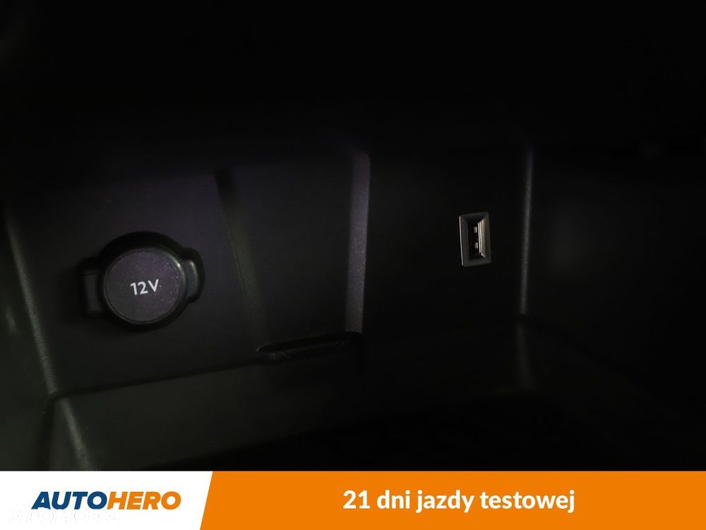 DS Automobiles DS 7 Crossback - 26