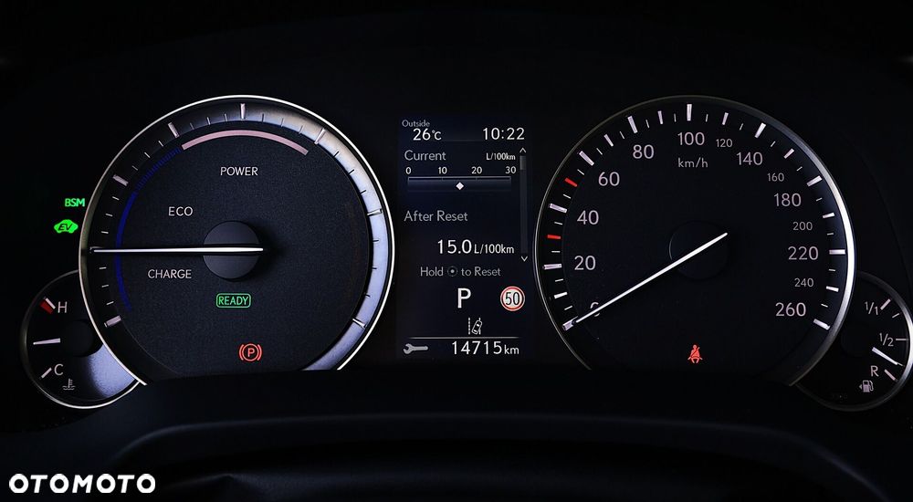 Lexus RX - 24