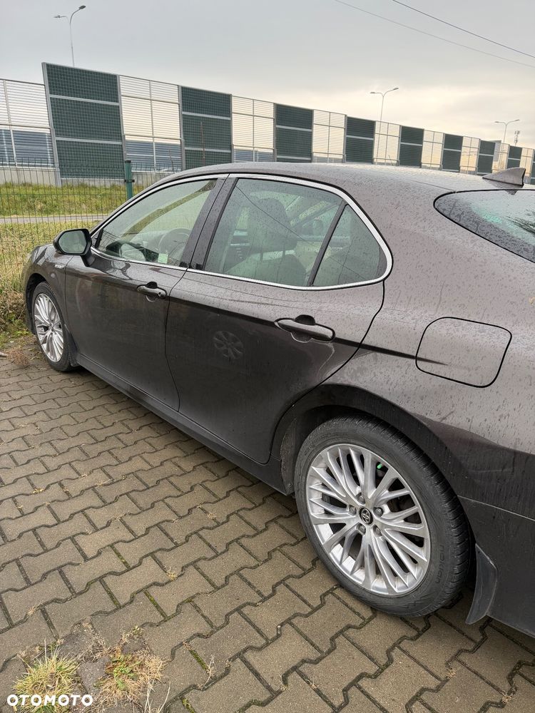 Toyota Camry 2.5 Hybrid Prestige CVT - 17