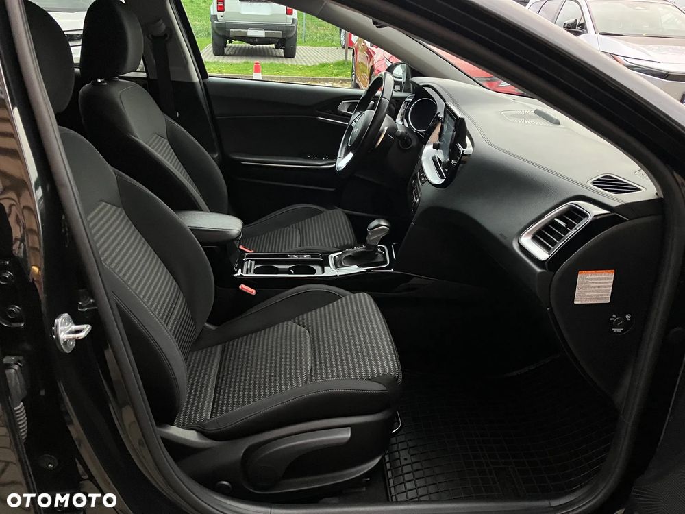 Kia Ceed 1.6 GDI PHEV L Business Line DCT - 20