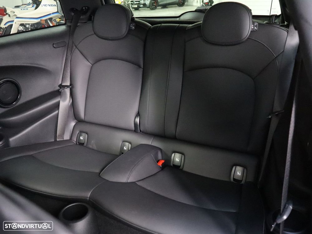 MINI 3 Portas Cooper SE - 8