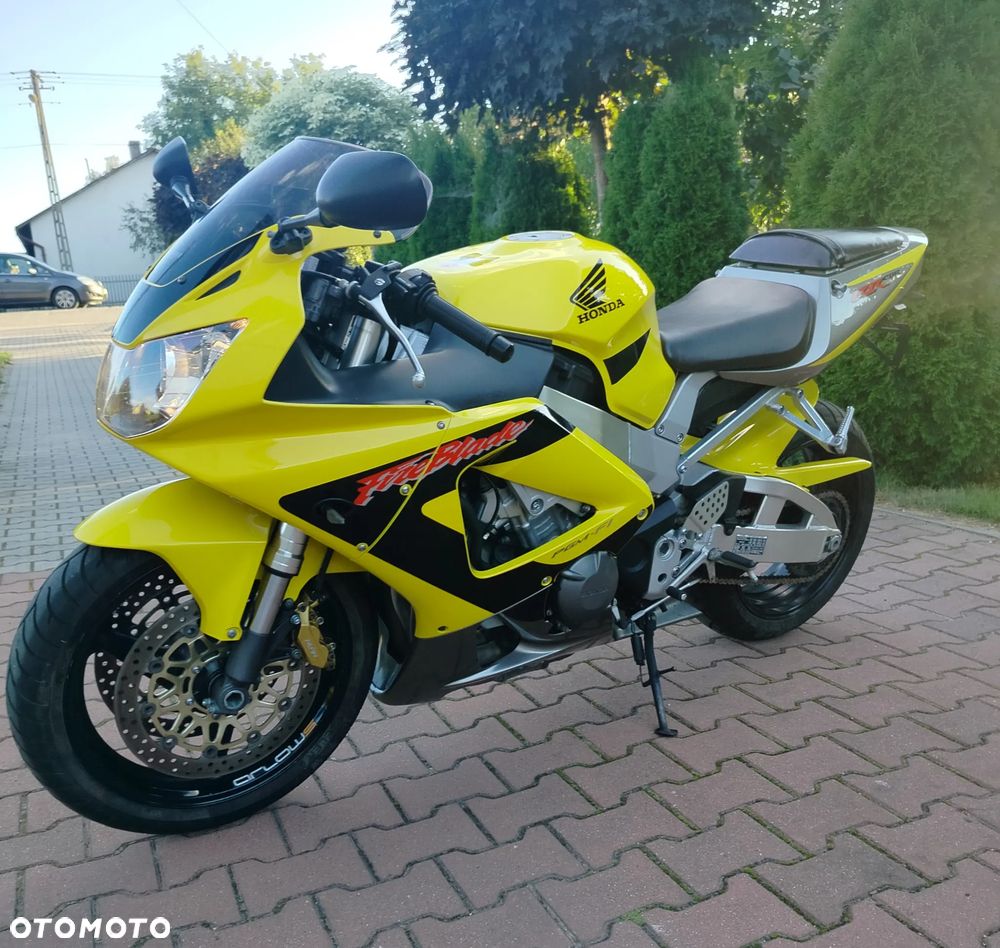 Honda CBR - 1
