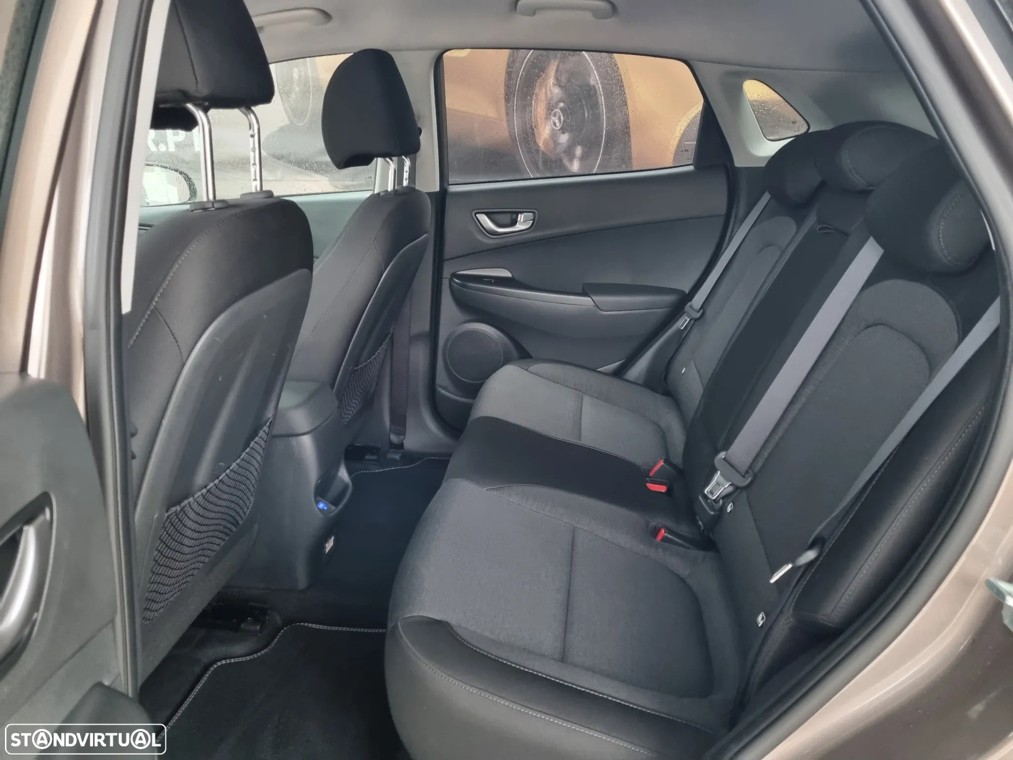 Hyundai Kauai EV 64 kWh Premium+P.Premium - 8