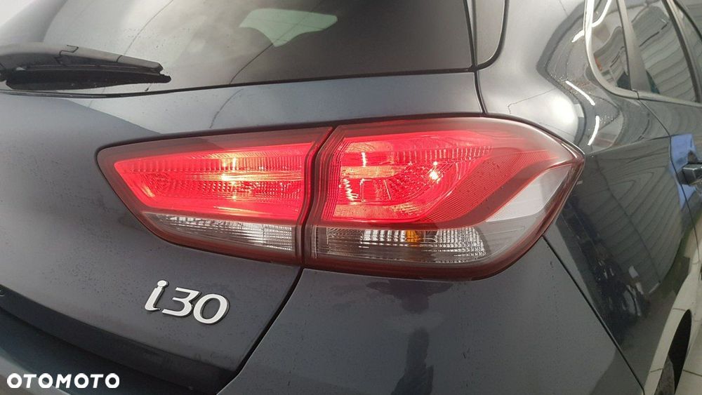 Hyundai i30 - 12