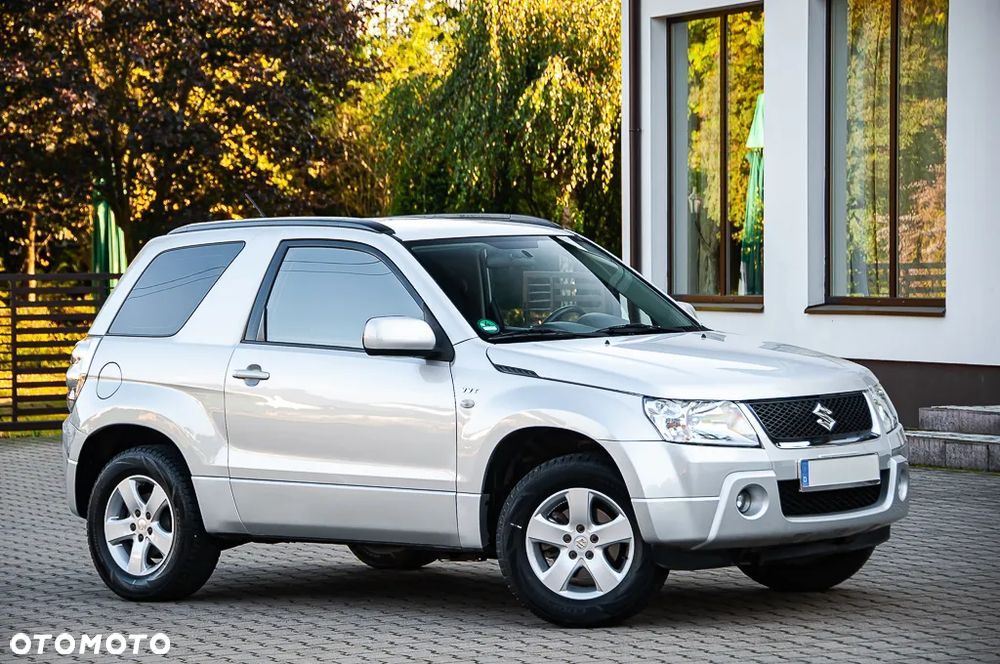 Suzuki Grand Vitara 1.6 Comfort - 12
