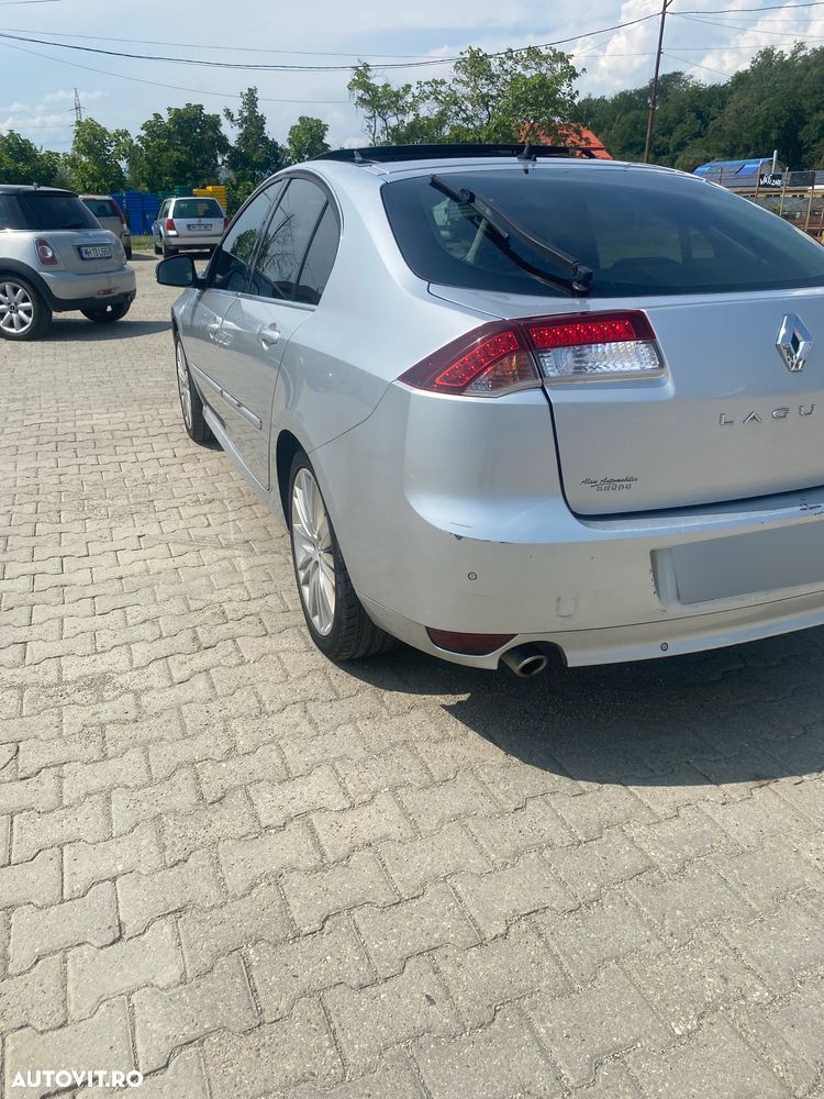 Renault Laguna - 3