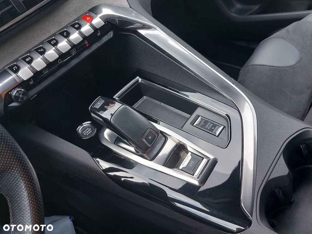 Peugeot 5008 2.0 BlueHDi GT S&S EAT8 - 9