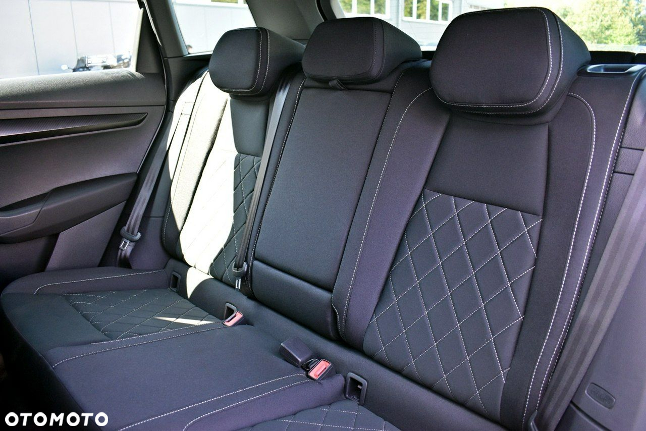Skoda Karoq 1.5 TSI ACT 4x2 Sportline DSG - 11