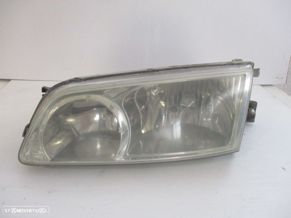 Farol Optica Frente Esquerdo Hyundai H1 2002 A 2005 - 4