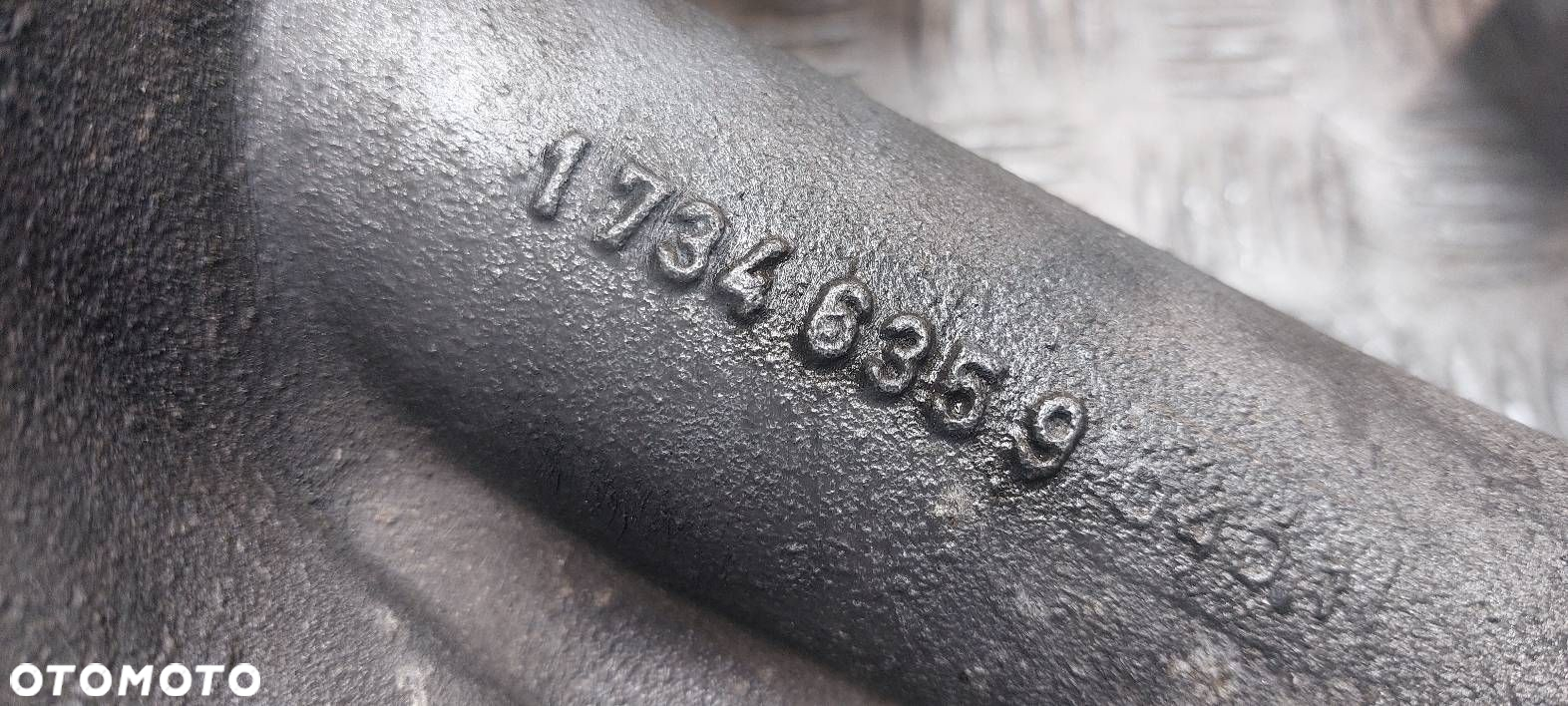 LISTWA WTRYSKOWA BMW E34 1.6 1.8 17346359 1734355 - 4
