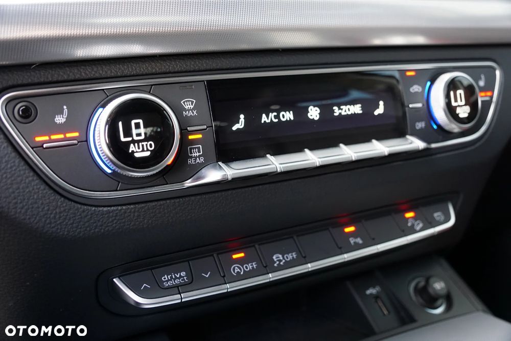 Audi Q5 40 TDI quattro S tronic S line - 24