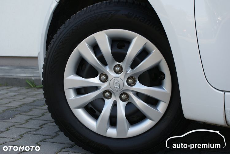 Hyundai ix20 1.4 Premium blue - 33