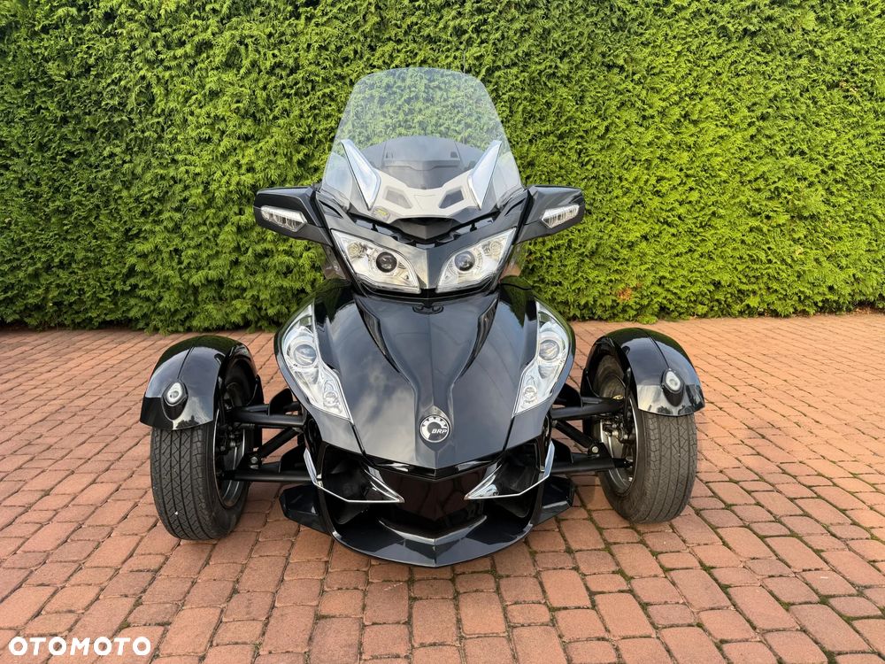 Can-Am Spyder - 3