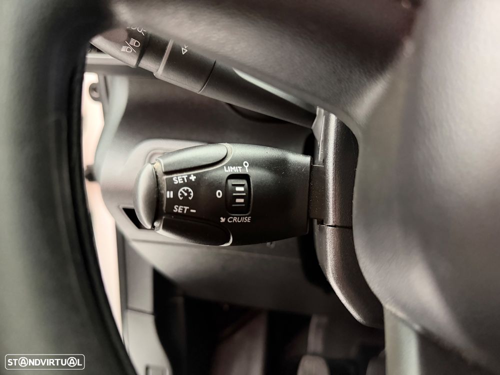 Citroën Berlingo 1.5 BlueHDi Maxi Longa 3-Lugares - 23
