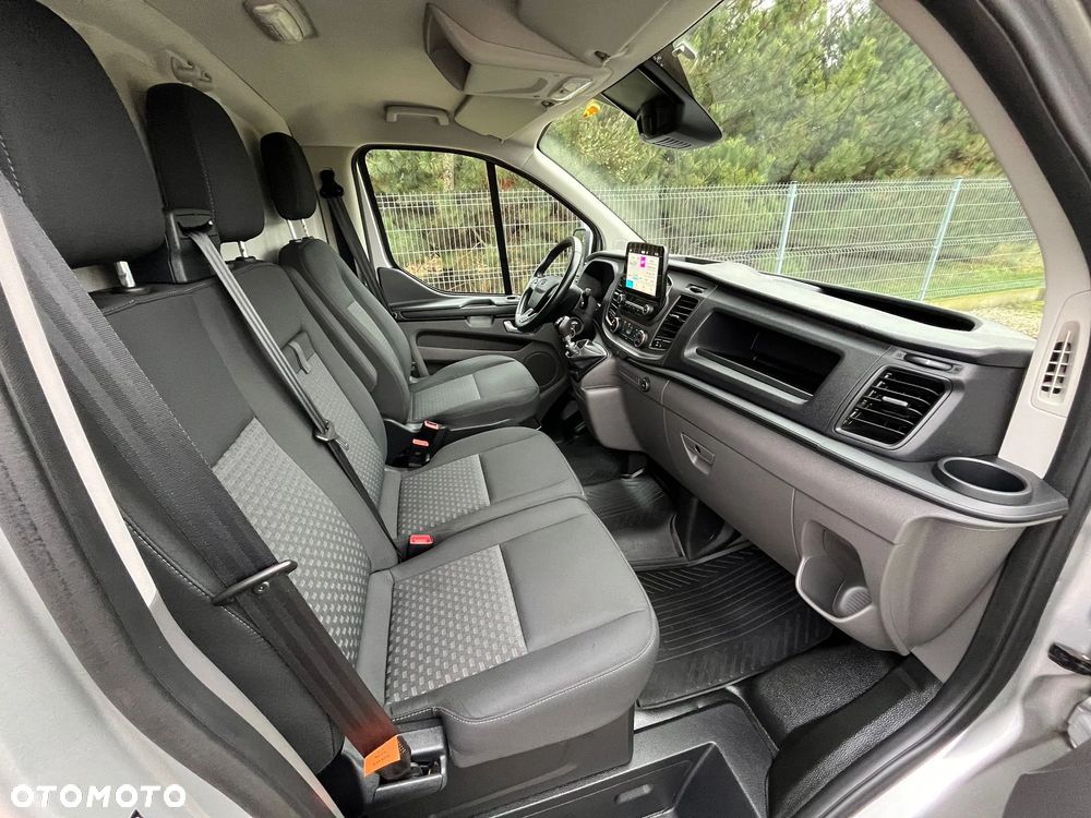 Ford Transit Custom L1H1, 2.0TDCI, LEDY, Android Auto, Kamera Cofania, Salon Polska, Pierwszy Właściciel, Serwis ASO Ford Do Końca, BEZWYPADKOWY, FV 23%, Bardzo Zadbany !!! - 29