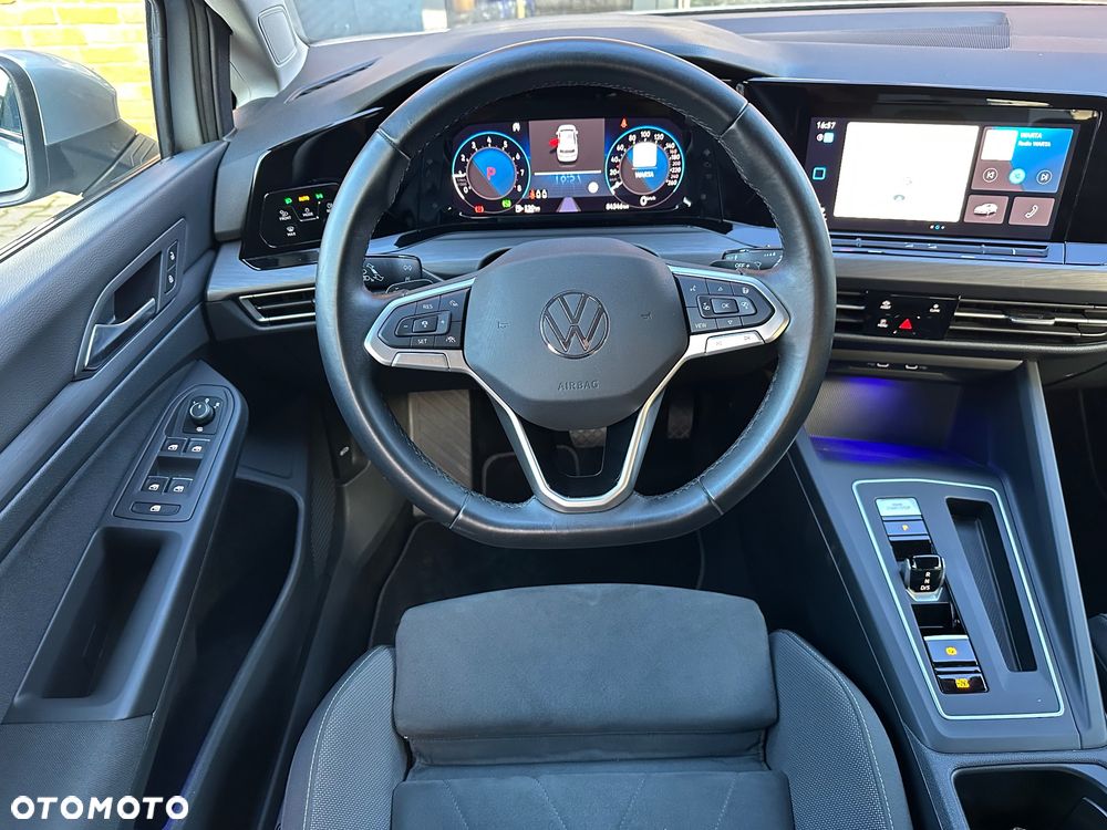Volkswagen Golf - 27