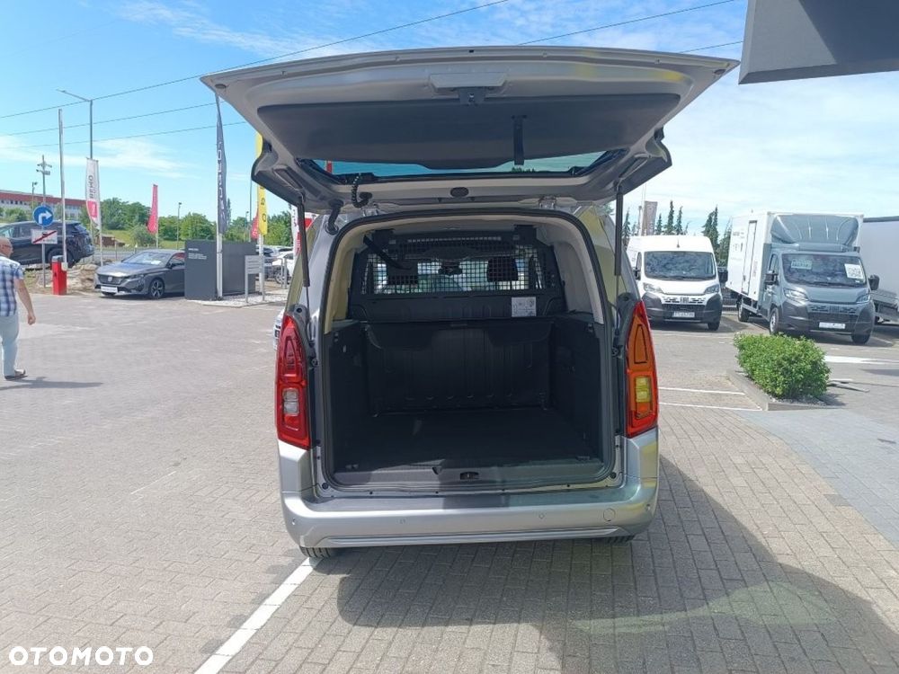 Opel Combo - 12