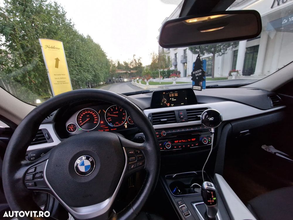 BMW Seria 3 320d Touring Aut. Advantage - 7