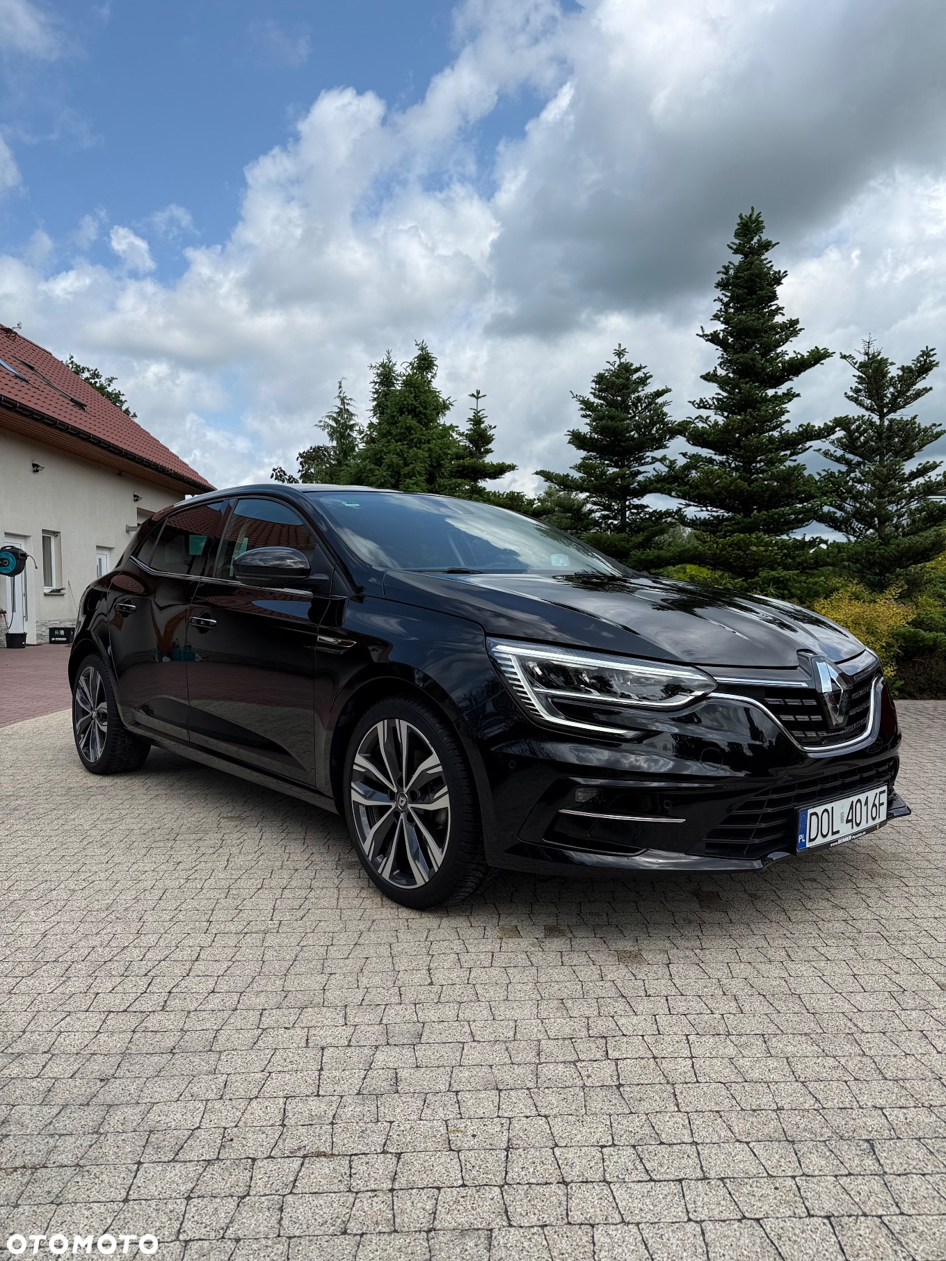 Renault Megane Grandtour E-TECH Plug-in 160 R.S LINE - 4