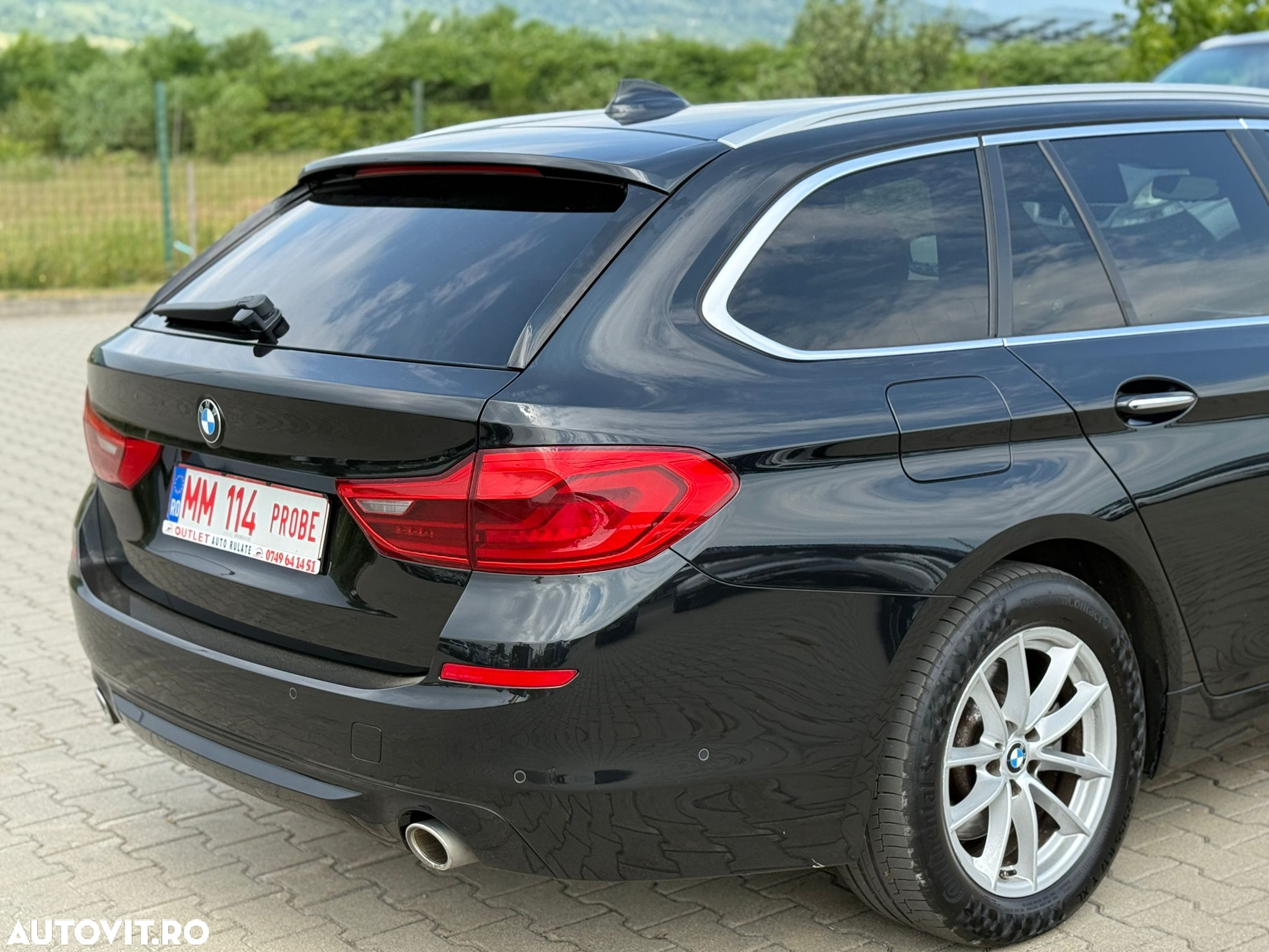 BMW Seria 5 520d Touring Aut. Luxury Line - 20