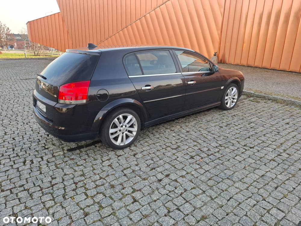 Opel Signum 1.9 CDTI Cosmo - 3