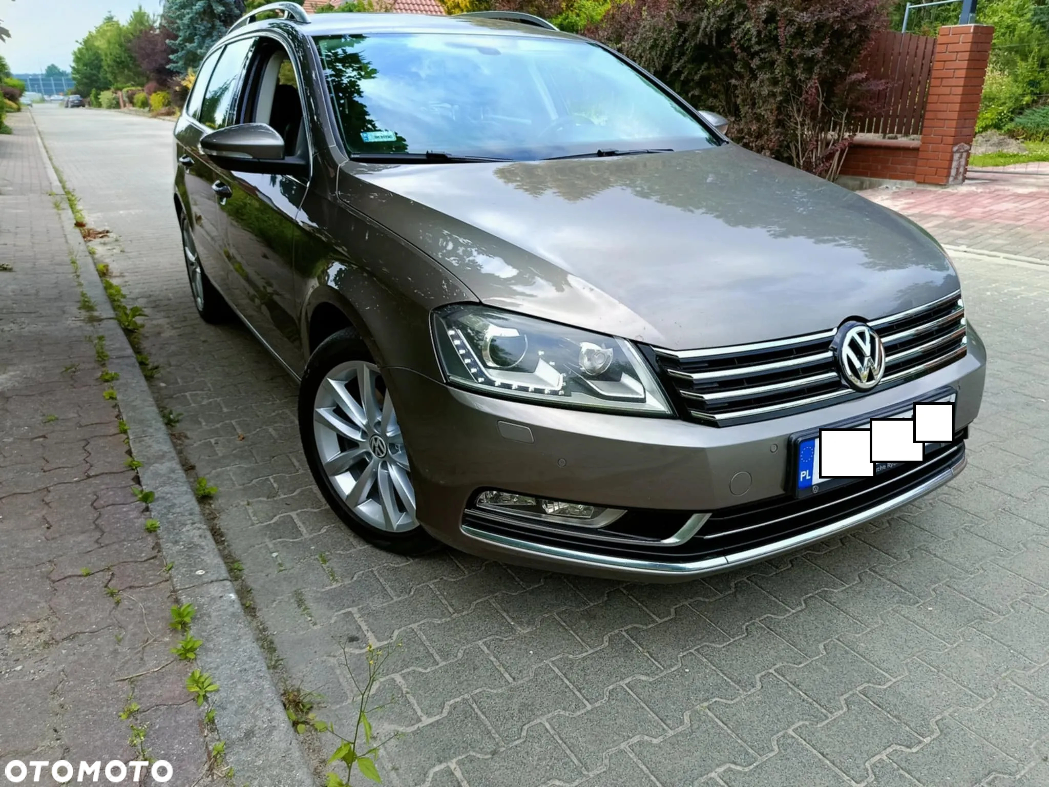 Volkswagen Passat 2.0 TDI DPF Highline DSG - 2