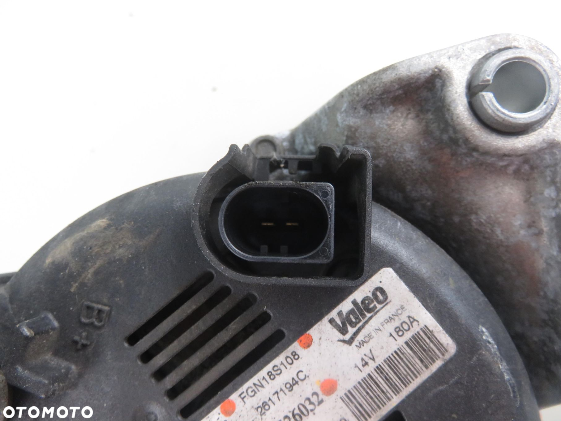 ALTERNATOR IVECO DAILY VI Furgon 3.0 F1CFA401C 5801526032 - 6