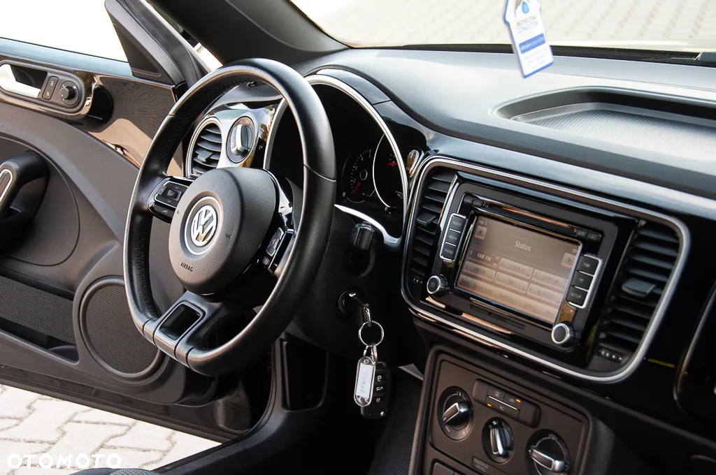 Volkswagen Beetle 1.6 TDI Design - 25