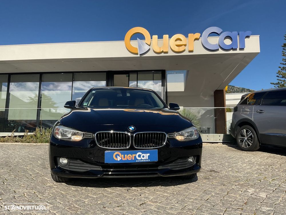BMW 318 d Touring Line Sport - 2