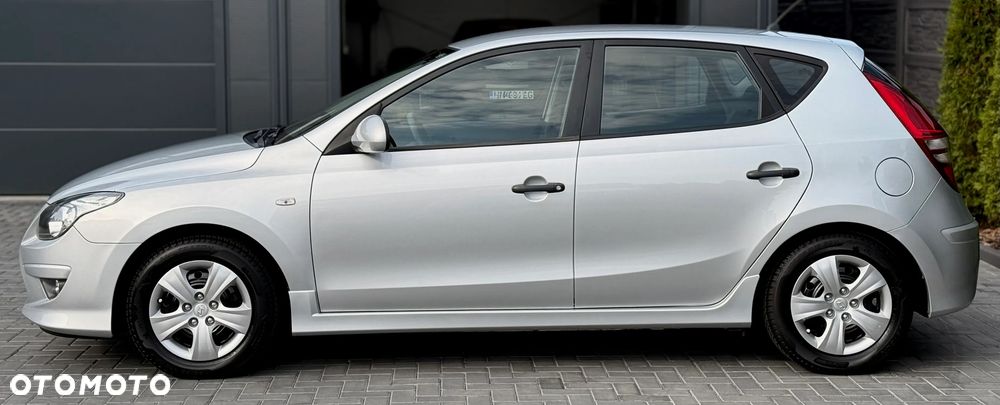 Hyundai i30 1.4 Blue Classic - 8