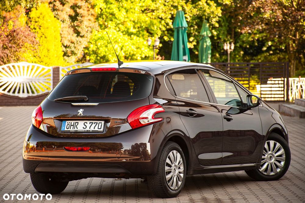 Peugeot 208 120 VTI Intuitive - 3