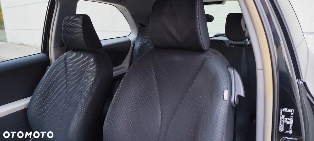 Toyota Yaris 1.33 Luna Start - 24