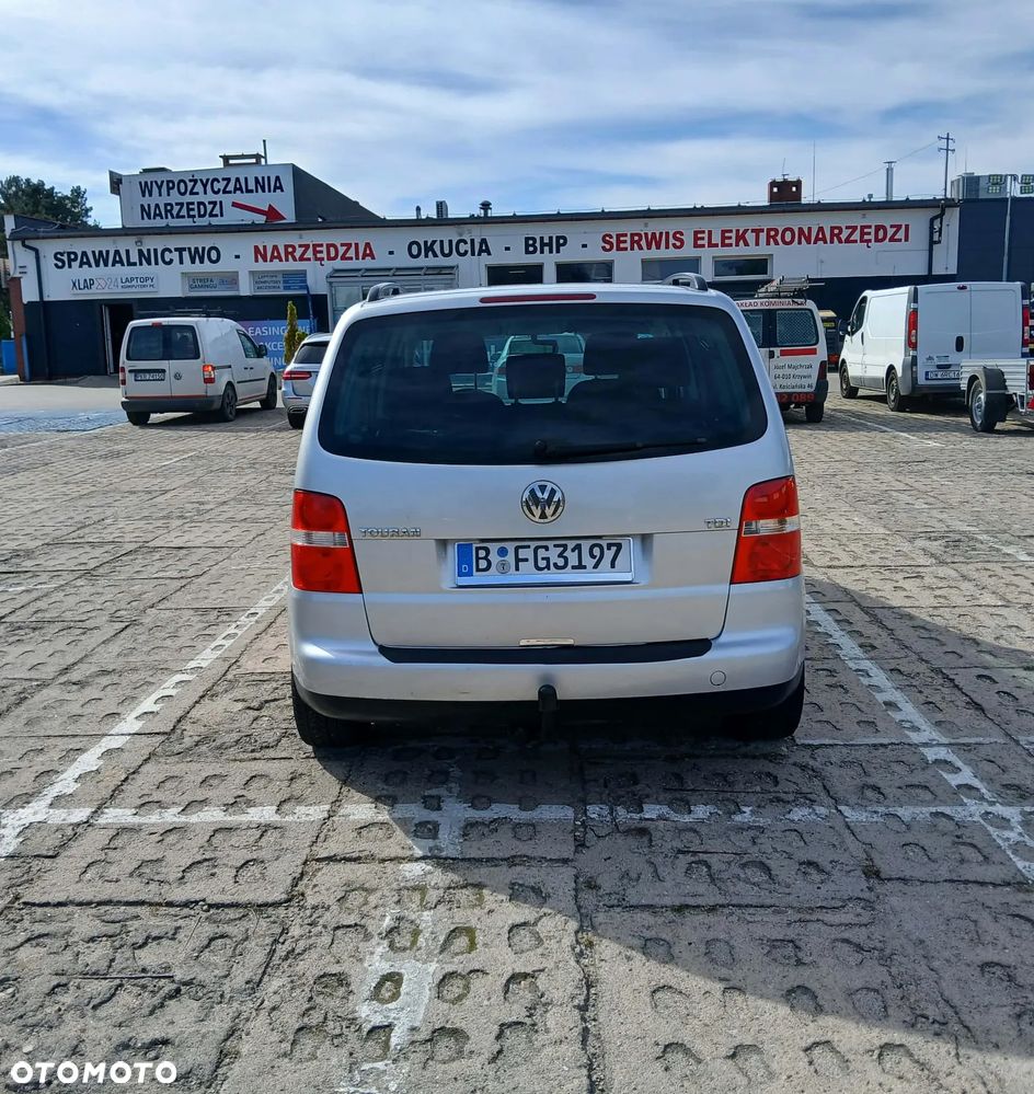 Volkswagen Touran 1.9 TDI - 5