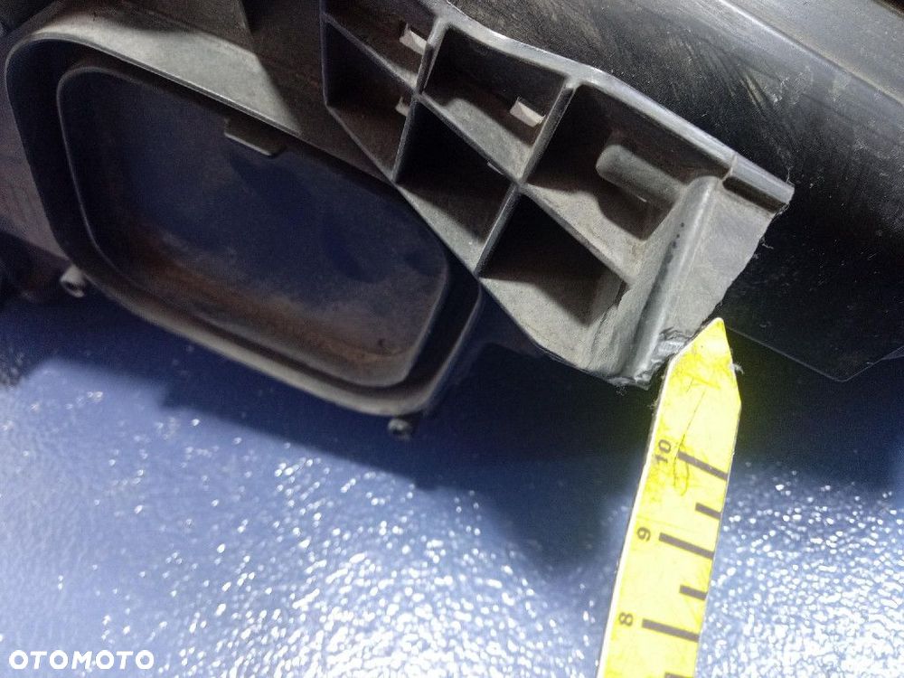 OPEL ZAFIRA C REFLEKTOR PRAWY LAMPA PRZEDNIA EU 39009022 - 9