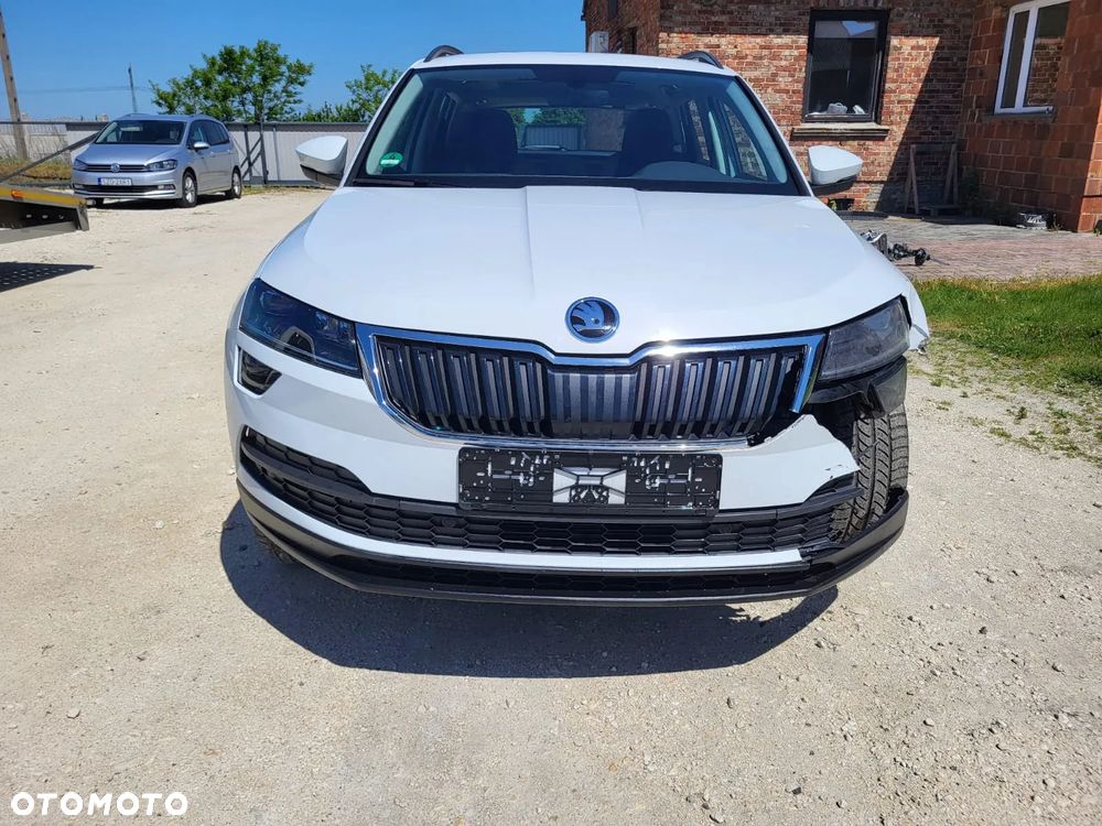 Skoda Karoq 2.0 TDI SCR DSG Ambition - 4