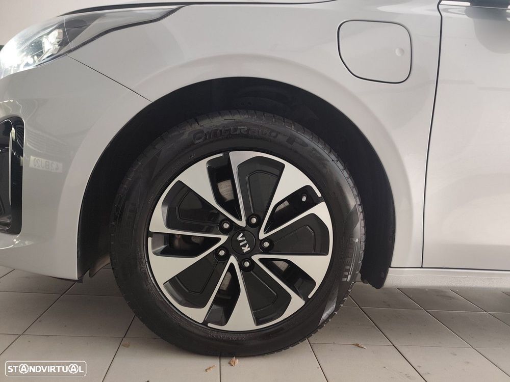 Kia Ceed SW 1.6 GDi PHEV Tech 6DCT - 36