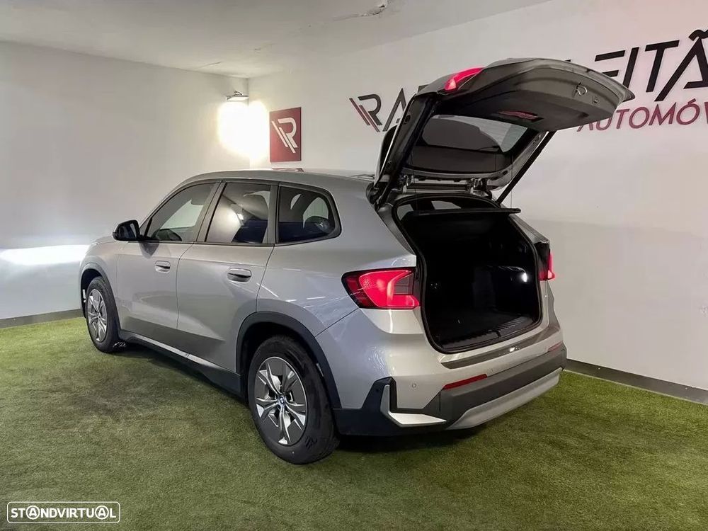 BMW iX1 xDrive30 - 34