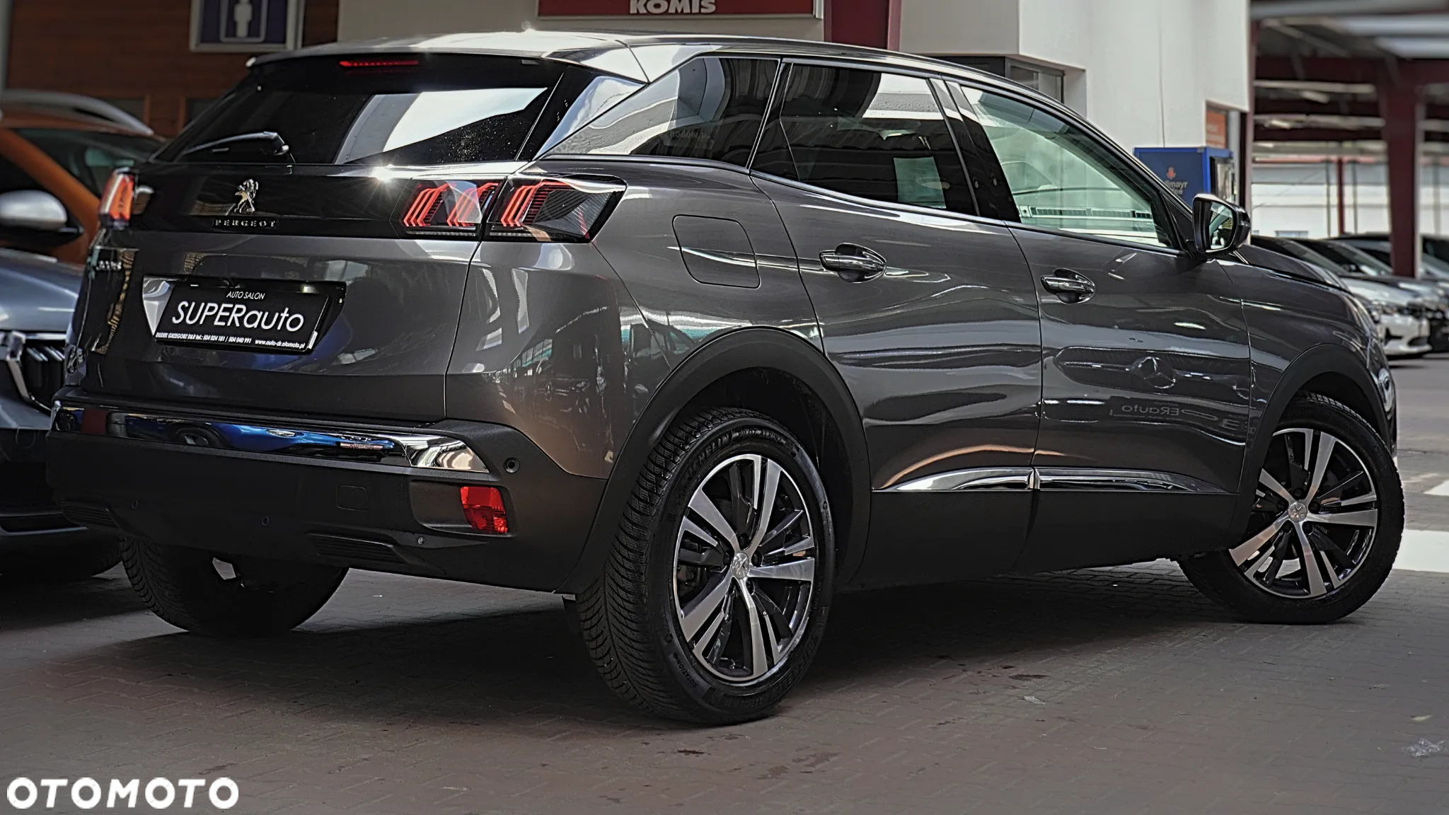 Peugeot 3008 1.2 PureTech Allure Pack S&S EAT8 - 13