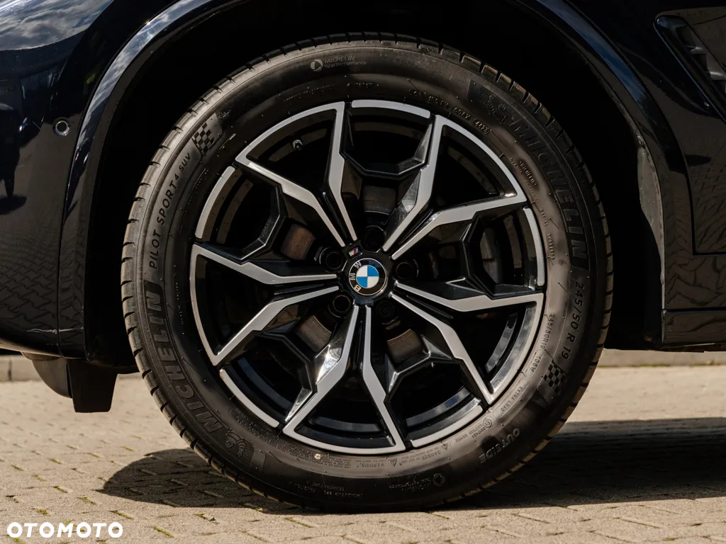 BMW X4 xDrive20i - 4