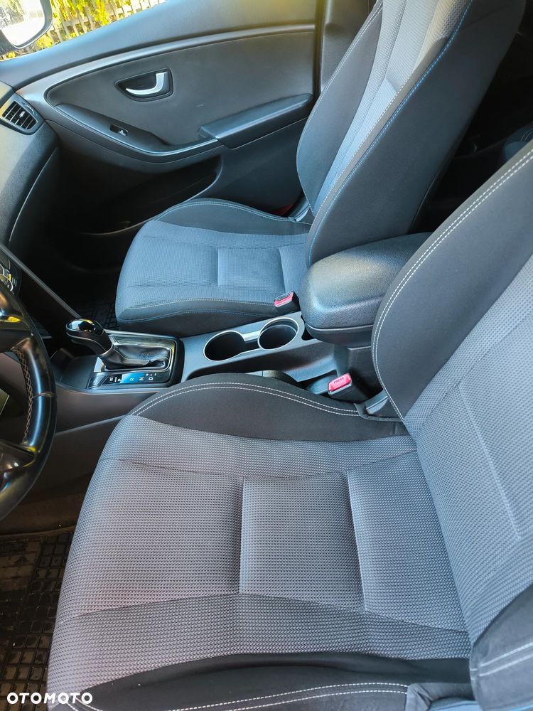 Hyundai i30 - 19