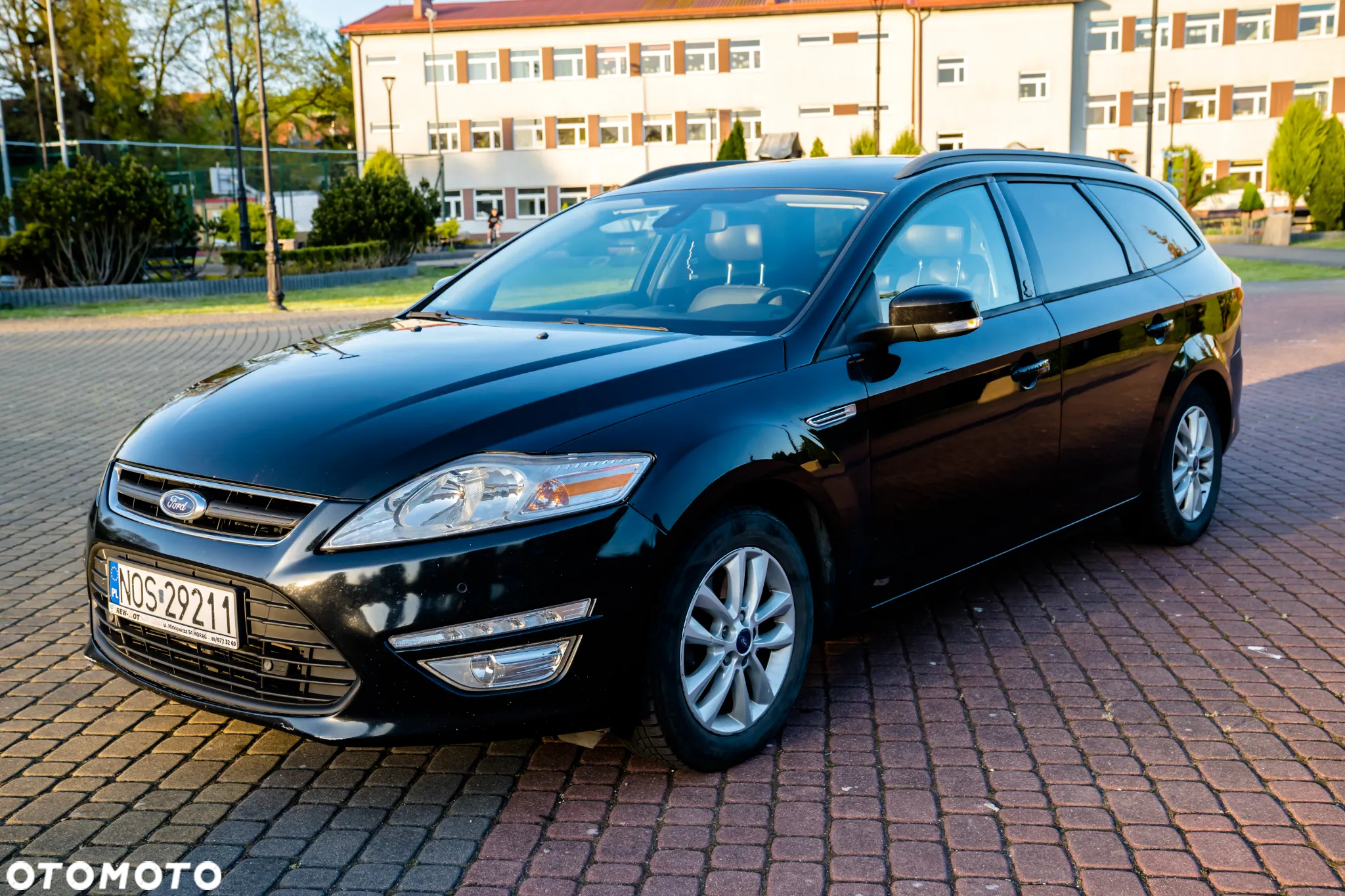 Ford Mondeo 2.0 TDCI Champions Edition - 9
