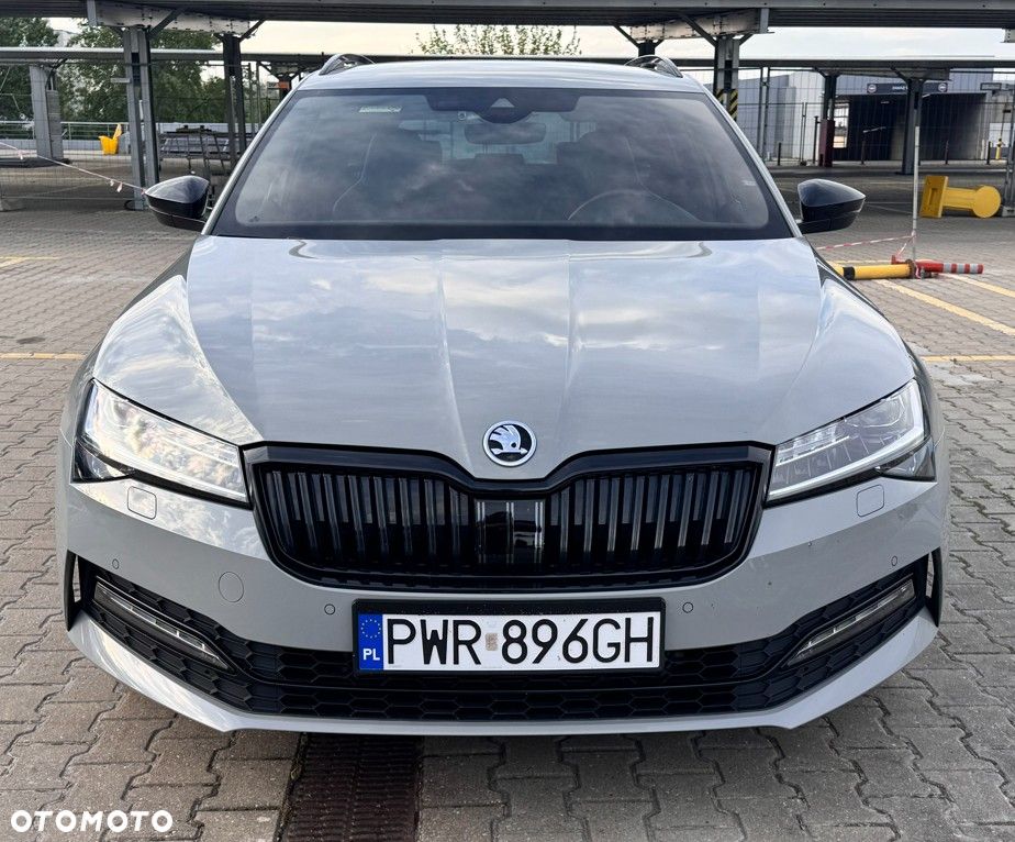 Skoda Superb 2.0 TSI Sportline DSG - 5