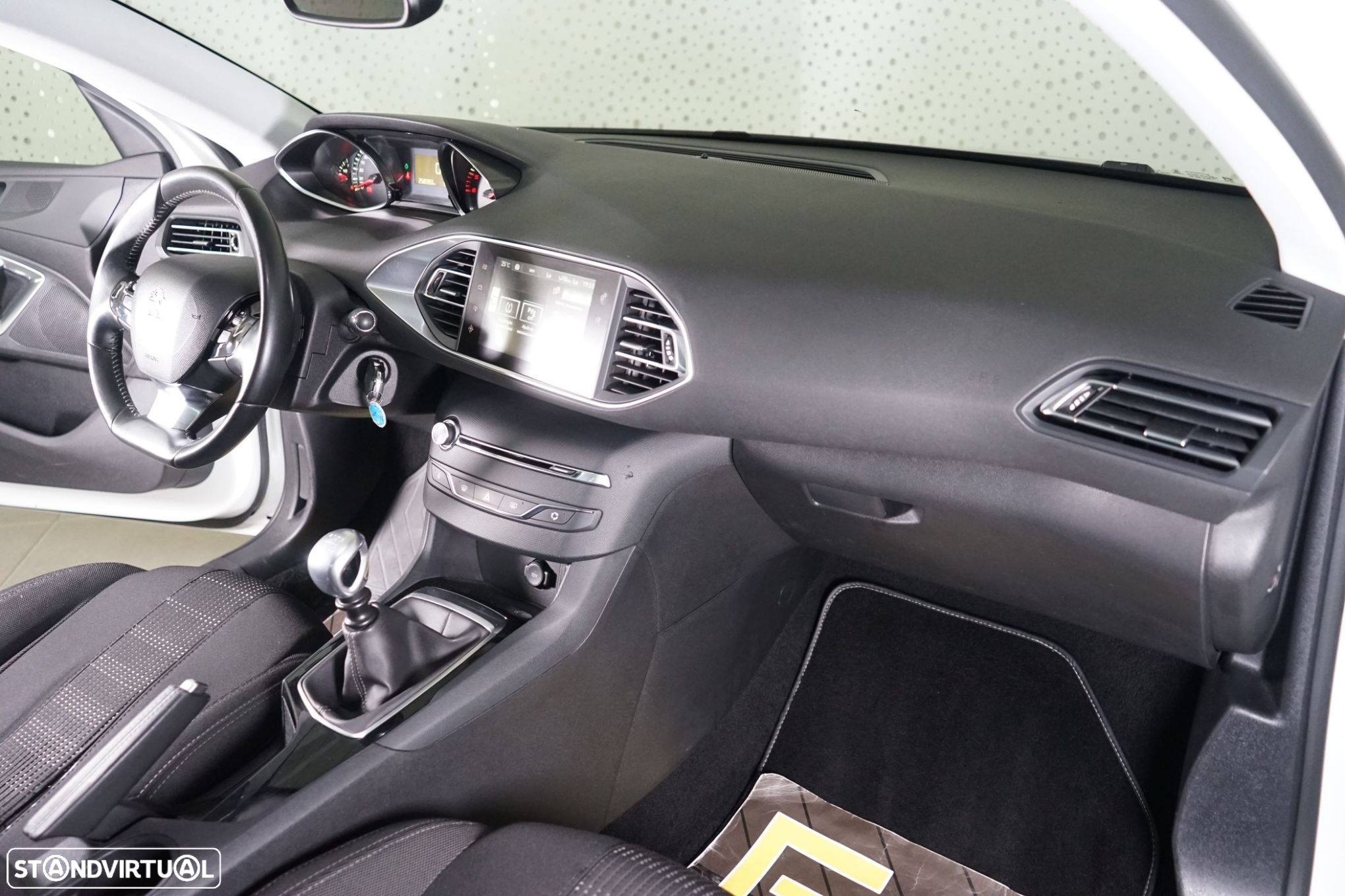 Peugeot 308 SW 1.6 BlueHDi Allure - 19