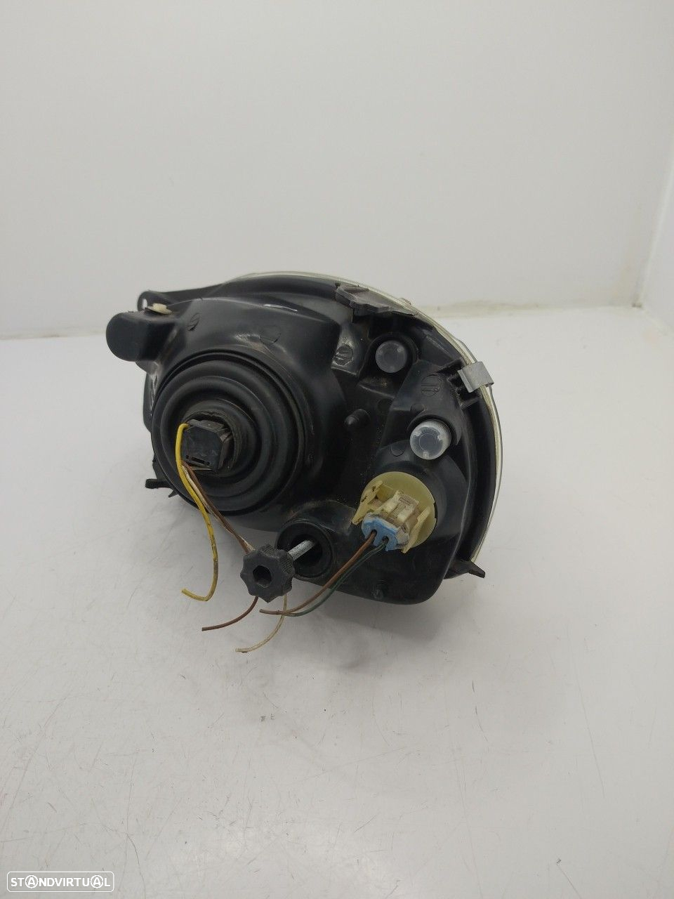 Farol/ Otica Dianteiro Dto Opel Corsa B (S93) - 4